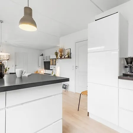 Apart-hotel Ryethave Ved Ryetvej I Vaerlose (Copenhagen)